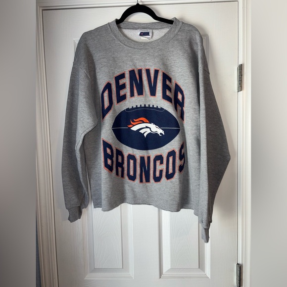 Vintage 2001 Denver Broncos Women’s Sweatshirt Size Large - Picture 1 of 7